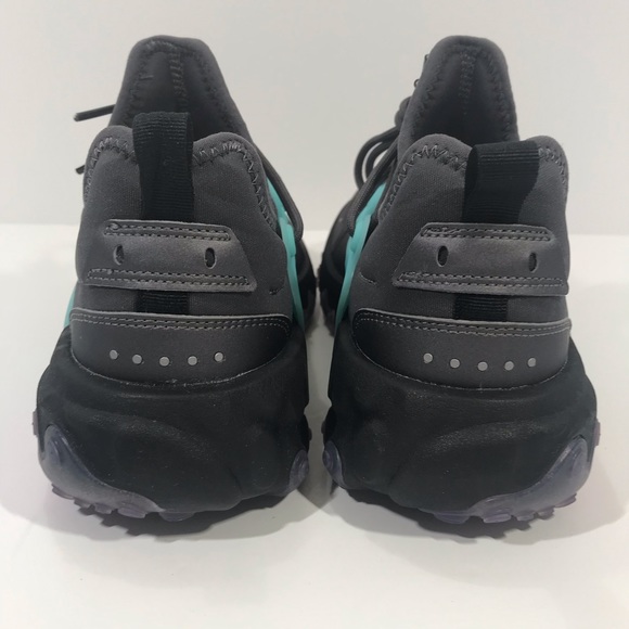 Nike React Presto (GS) - Picture 4 of 6